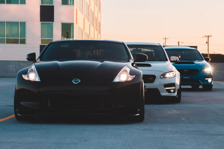 SUV vs Supercar